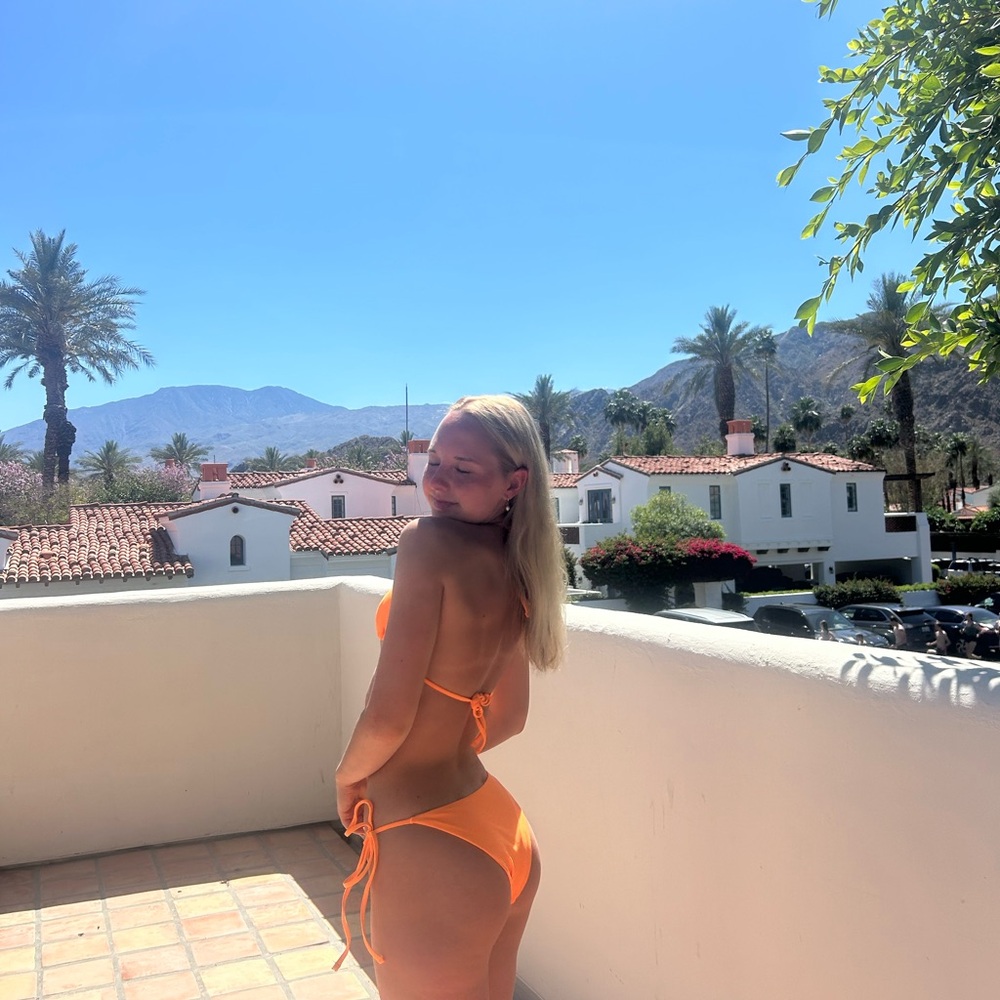 Meet your Posher, Skylar